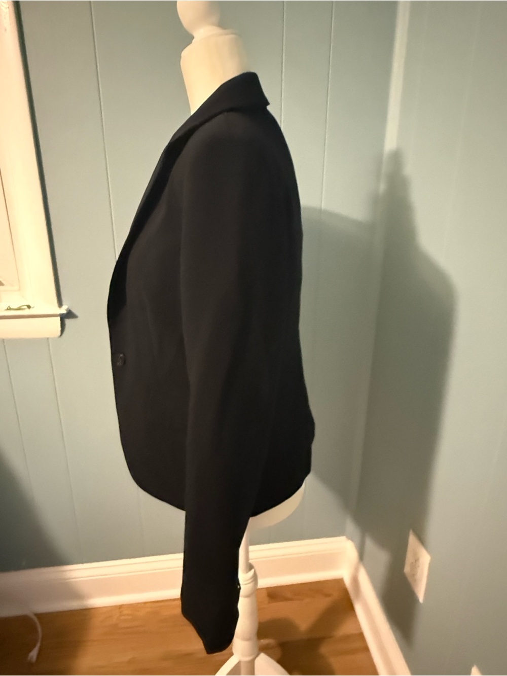 Aritzia Black Tailored Three Piece Suit - Picture 10 of 12